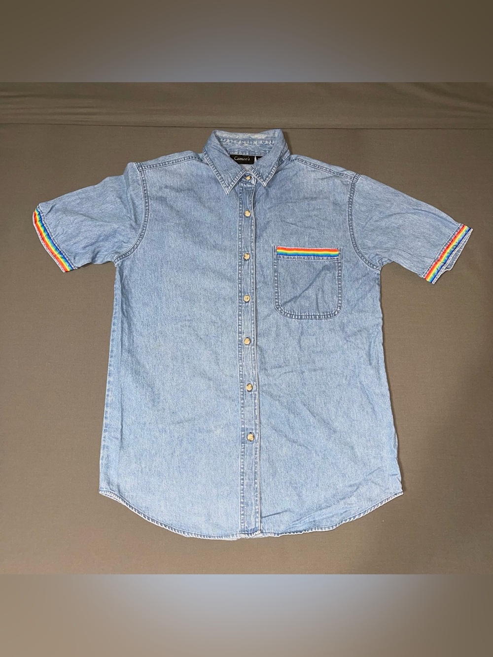 Vintage 90s Cassee’s Denim Button Down Shirt with Rainbow Accents Men’s Size Sm